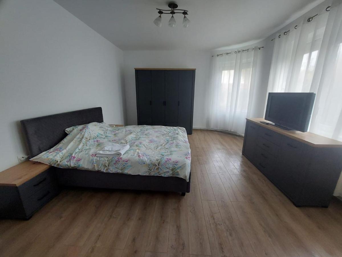 Apartamente Bobo Sîngeorgiu de Mureş Exterior foto
