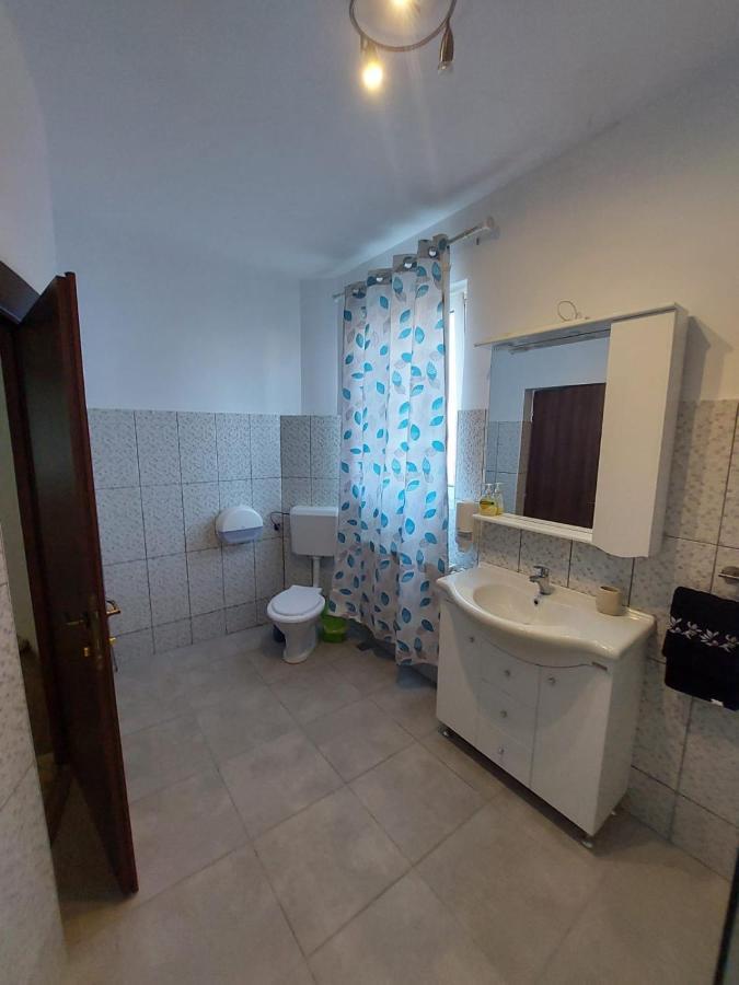 Apartamente Bobo Sîngeorgiu de Mureş Exterior foto