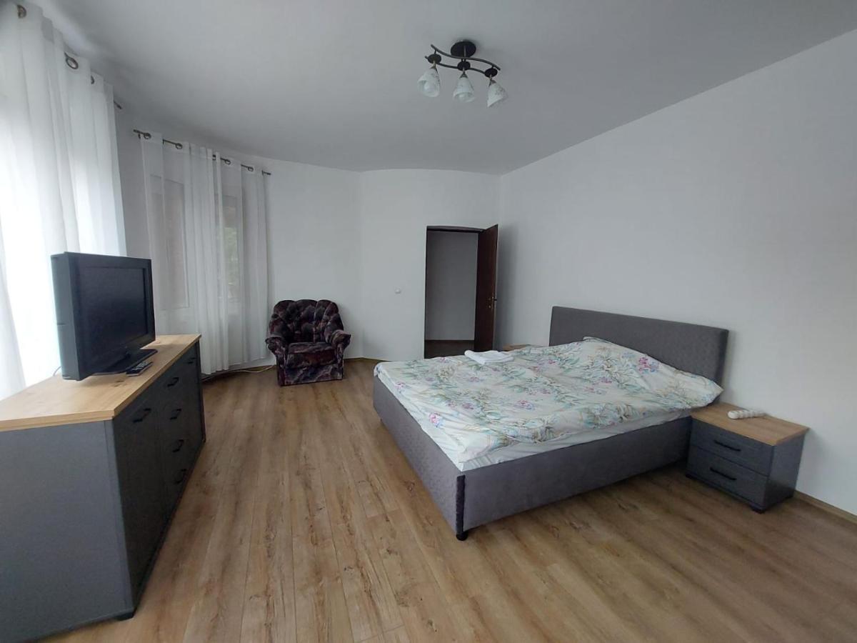 Apartamente Bobo Sîngeorgiu de Mureş Exterior foto